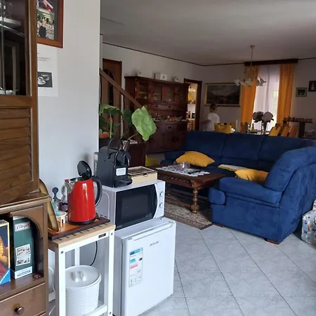 A Casa Di Lara Bed & Breakfast Beura